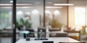 在小区物业上班会有空调吗？