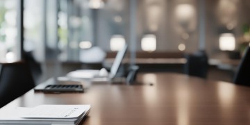 做物业前台门槛高吗？